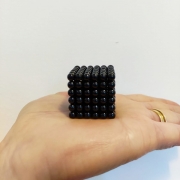 neocube-216-bile-magnetice-5-mm-set-negru-4.jpg